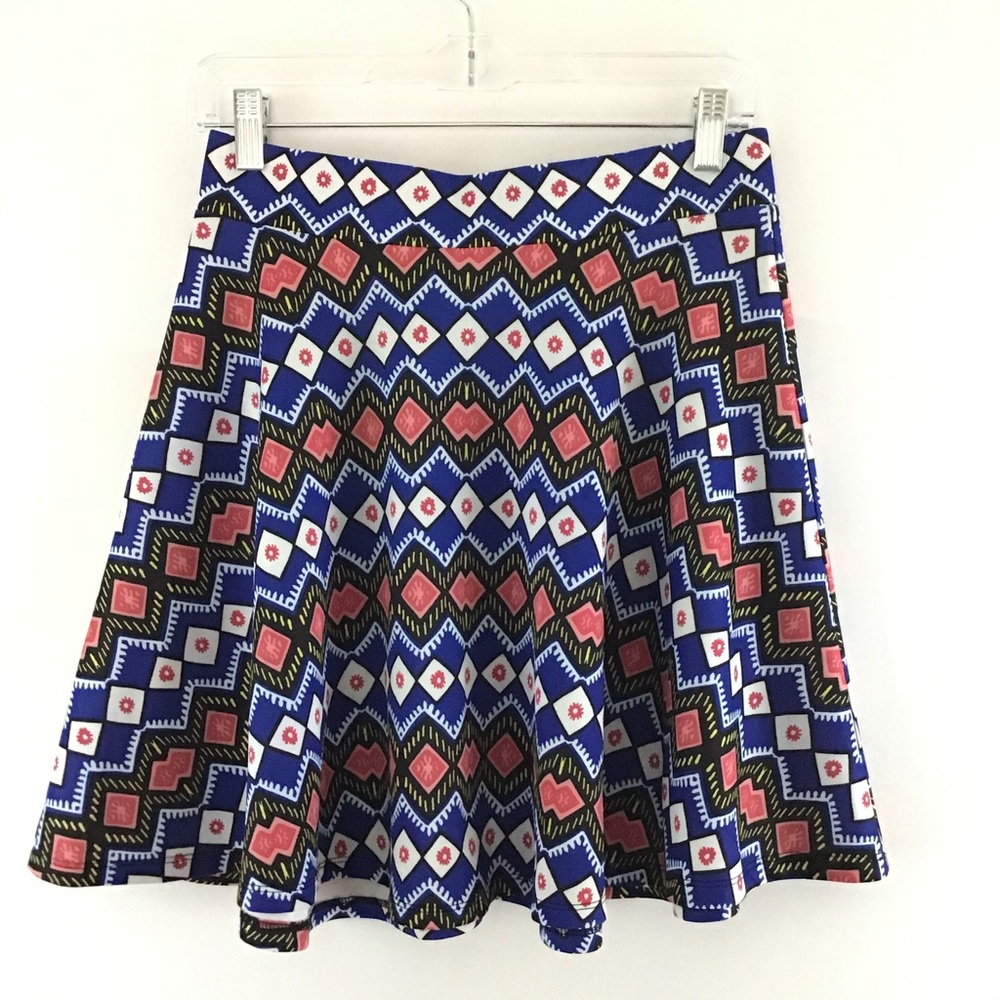 **2 FOR $20** XHILARATION GEOMETRIC MINI SKIRT